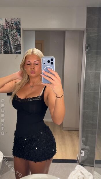 🔥 Queenice leaked private photo uncensored full