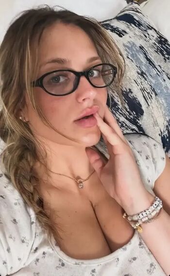 🔥 Abbyhuxley leaked private photo uncensored full