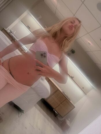 🔥 Addison rae  page leaked private photo uncensored full