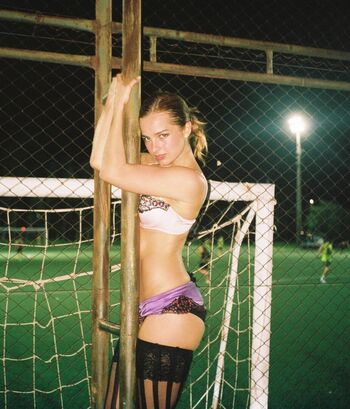 🔥 Addison rae  page leaked private photo uncensored full