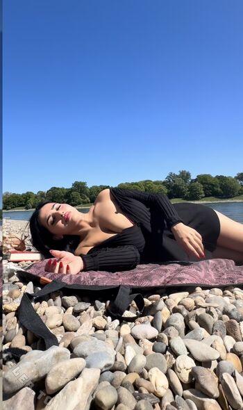🔥 Adelina hyseni leaked private photo uncensored full