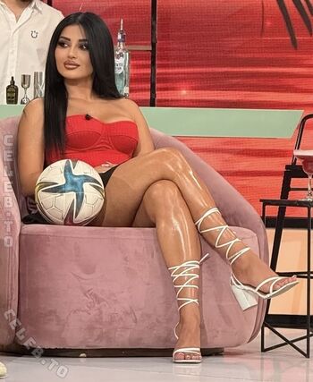 🔥 Adelina hyseni leaked private photo uncensored full