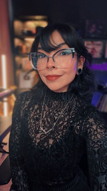 🔥 Aileensenpaireacts page leaked private photo uncensored full