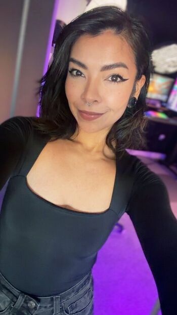 🔥 Aileensenpaireacts page leaked private photo uncensored full