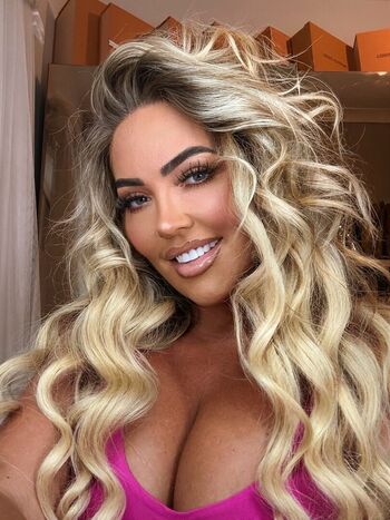🔥 Aisleyne horgan wallace leaked private photo uncensored full
