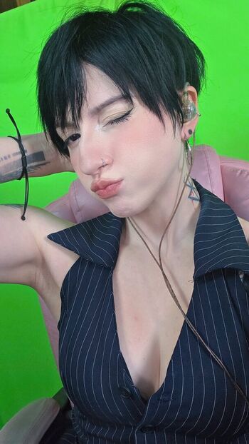 🔥 Akemy sama page leaked private photo uncensored full