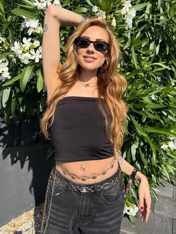 🔥 Alaiajeanneau leaked private photo uncensored full