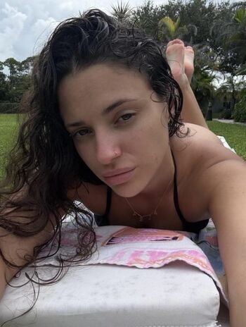 🔥 Aleaarose  page leaked private photo uncensored full