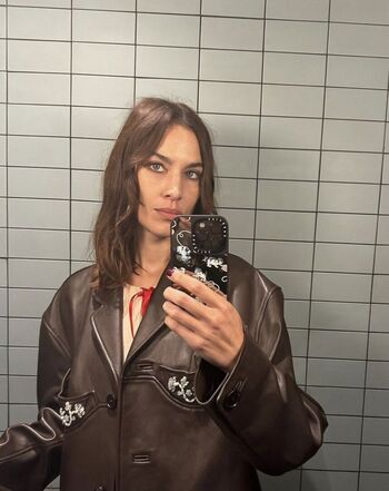 🔥 Alexa chung page leaked private photo uncensored full