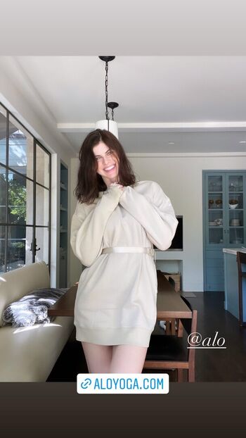 🔥 Alexandra daddario  page leaked private photo uncensored full