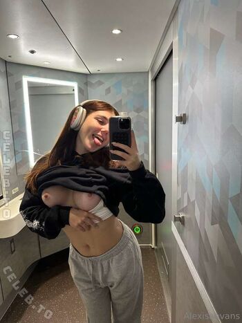 🔥 Alexisaevans  page leaked private photo uncensored full
