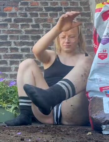 🔥 Aline dessine page leaked private photo uncensored full