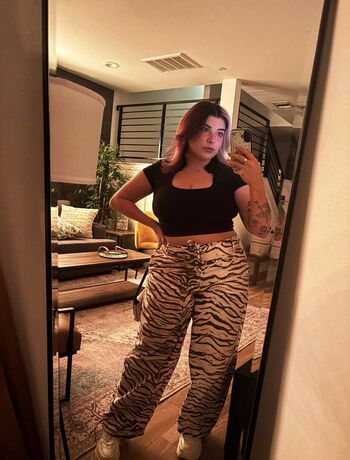 🔥 Alluux leaked private photo uncensored full