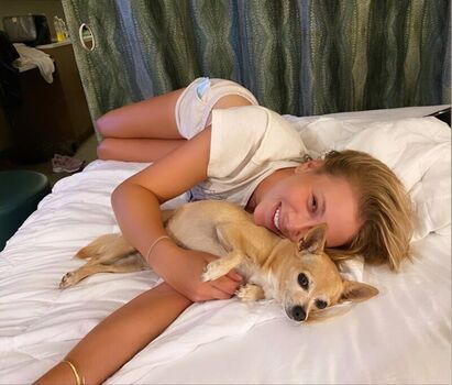 🔥 Amanda anisimova page leaked private photo uncensored full