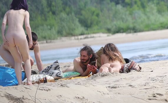 🔥 Amateur voyeur page leaked private photo uncensored full