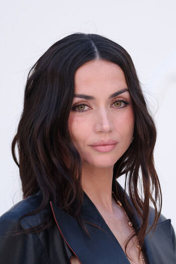 🔥 Ana de armas  page leaked private photo uncensored full