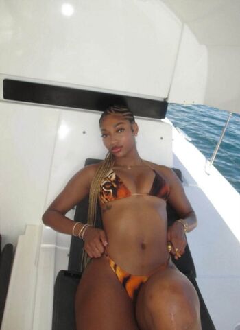 🔥 Angel reese page leaked private photo uncensored full