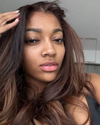 🔥 Angel reese page leaked private photo uncensored full