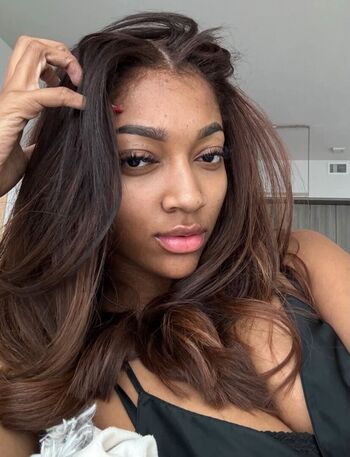 🔥 Angel reese page leaked private photo uncensored full