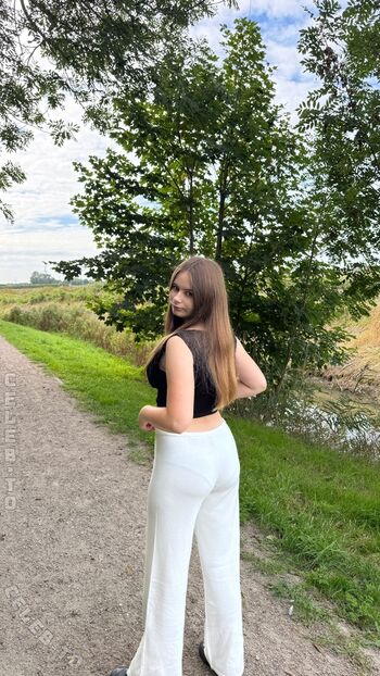 🔥 Angelina dehlow page leaked private photo uncensored full