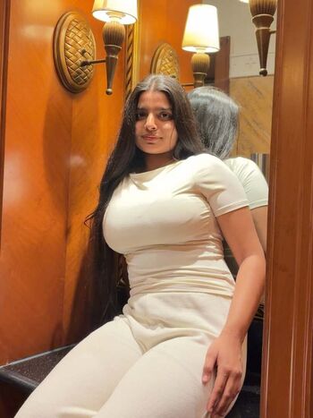 🔥 Anushka deokate page leaked private photo uncensored full