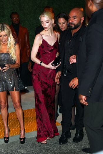 🔥 Anya taylor joy  page leaked private photo uncensored full