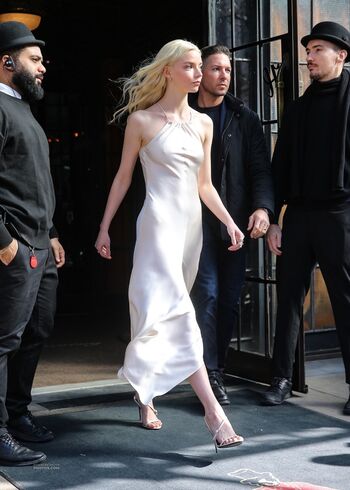 🔥 Anya taylor joy  page leaked private photo uncensored full