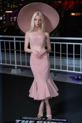 🔥 Anya taylor joy  page leaked private photo uncensored full