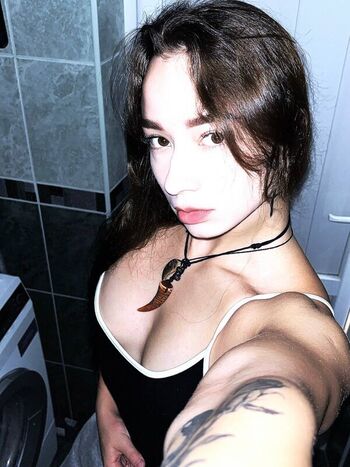 🔥 Apollonchil page leaked private photo uncensored full