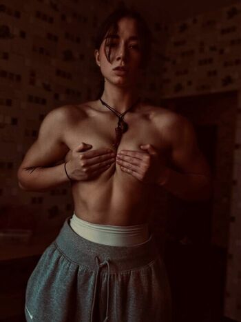 🔥 Apollonchil page leaked private photo uncensored full