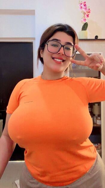 🔥 Apoorva bhalla page leaked private photo uncensored full