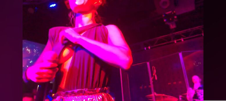 🔥 Apostoleanu page leaked private photo uncensored full