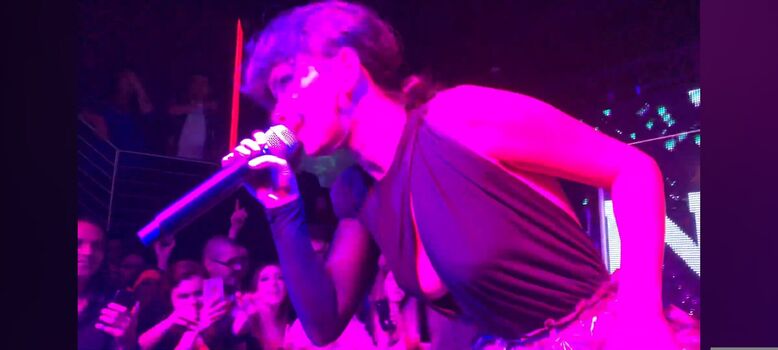 🔥 Apostoleanu page leaked private photo uncensored full