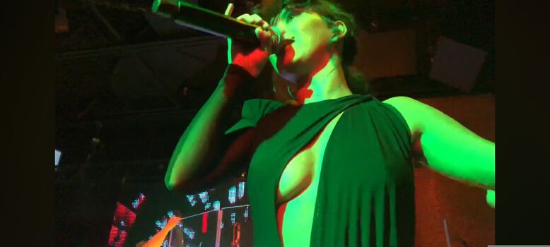 🔥 Apostoleanu page leaked private photo uncensored full