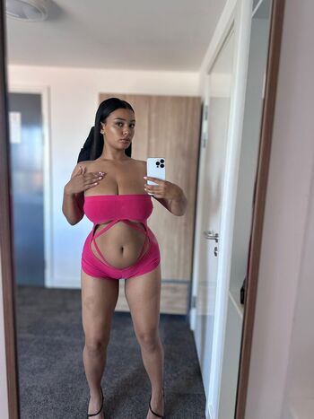 🔥 Arabellaaaxoxo leaked private photo uncensored full