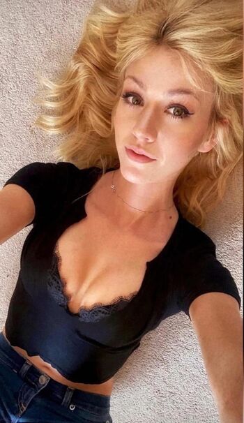 🔥 Arrowverse leaked private photo uncensored full