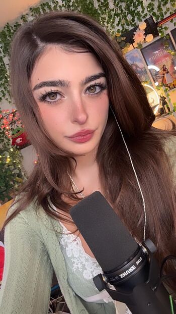 🔥 Aruuu  page leaked private photo uncensored full