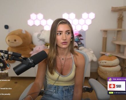 🔥 Astabush leaked private photo uncensored full