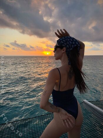 🔥 Aurora ramazzotti leaked private photo uncensored full
