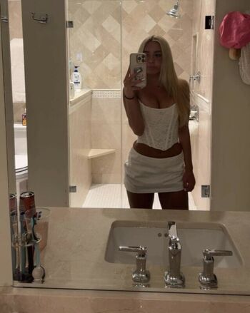 🔥 Ava nucci page leaked private photo uncensored full