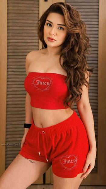 🔥 Avneet kaur page leaked private photo uncensored full