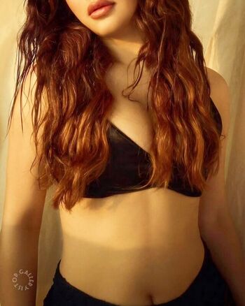 🔥 Avneet kaur page leaked private photo uncensored full