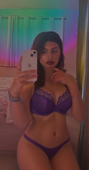 🔥 Avneet kaur leaked private photo uncensored full
