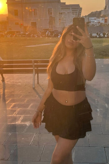🔥 Avneet kaur leaked private photo uncensored full