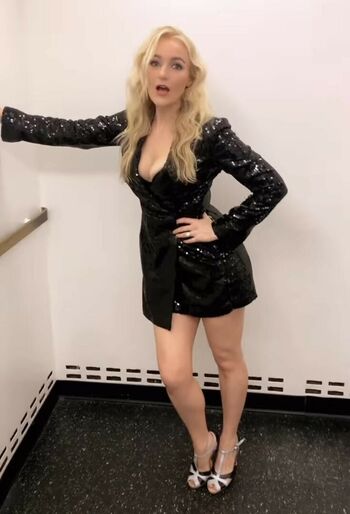🔥 Betsy wolfe leaked private photo uncensored full