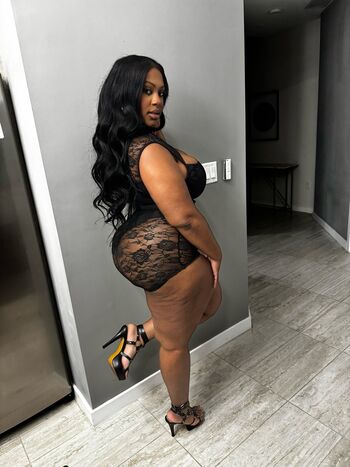 🔥 Beyondbeautiful leaked private photo uncensored full