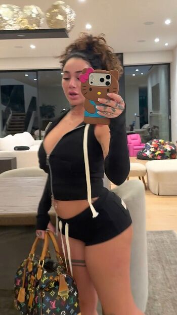 🔥 Bhad bhabie leaked private photo uncensored full