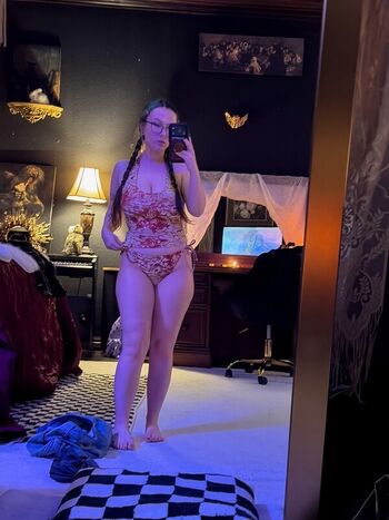 🔥 Bigtittygothegg  page leaked private photo uncensored full