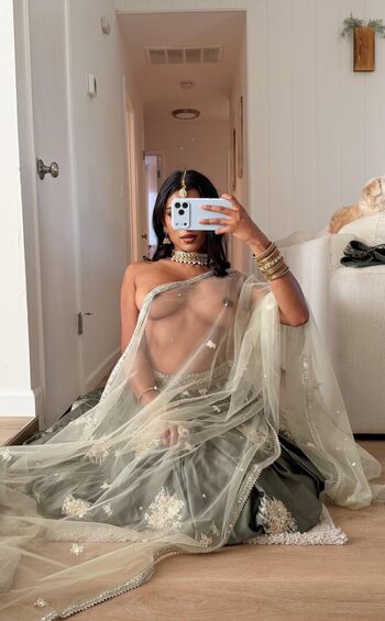 🔥 Bollywoodtrapqueen page leaked private photo uncensored full