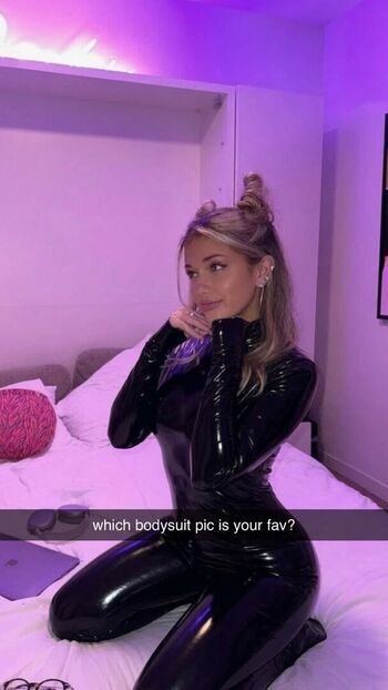 🔥 Breckie hill  page leaked private photo uncensored full